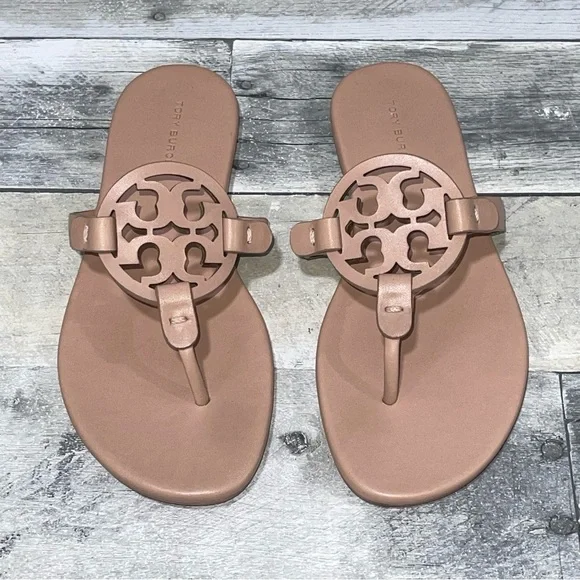 TORY BURCH Miller Soft Sandal - Light Makeup - SZ - 6.5 .US - Picture 2 of 9
